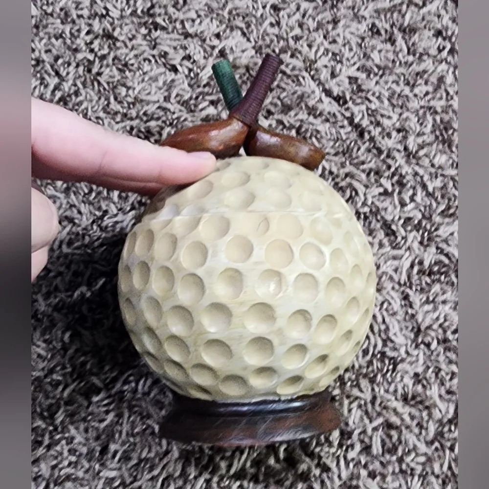 Golf Ball Shaped Decor Clips Holder Paper Weight Stationary - Picture 5 of 6